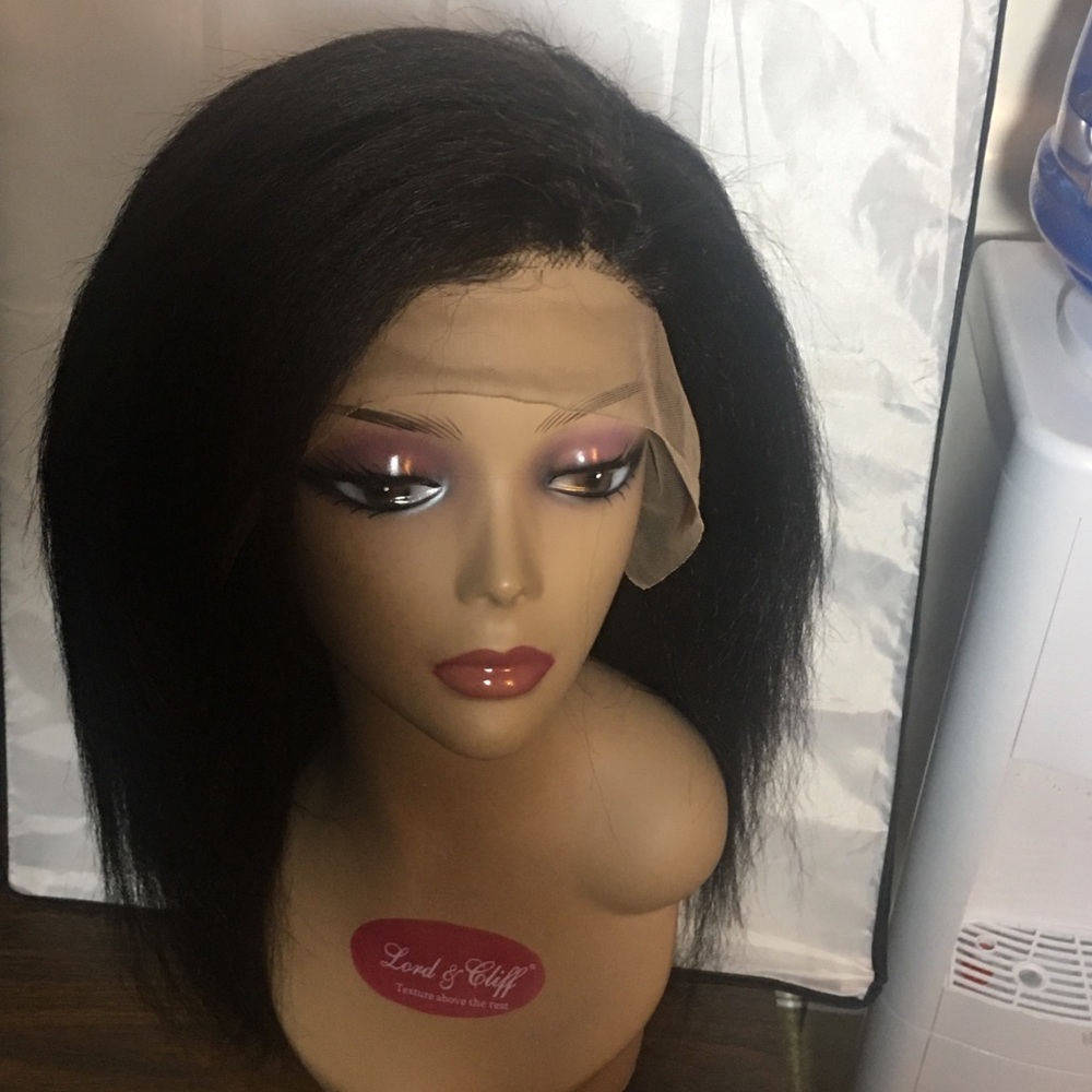 Kinky straight wig